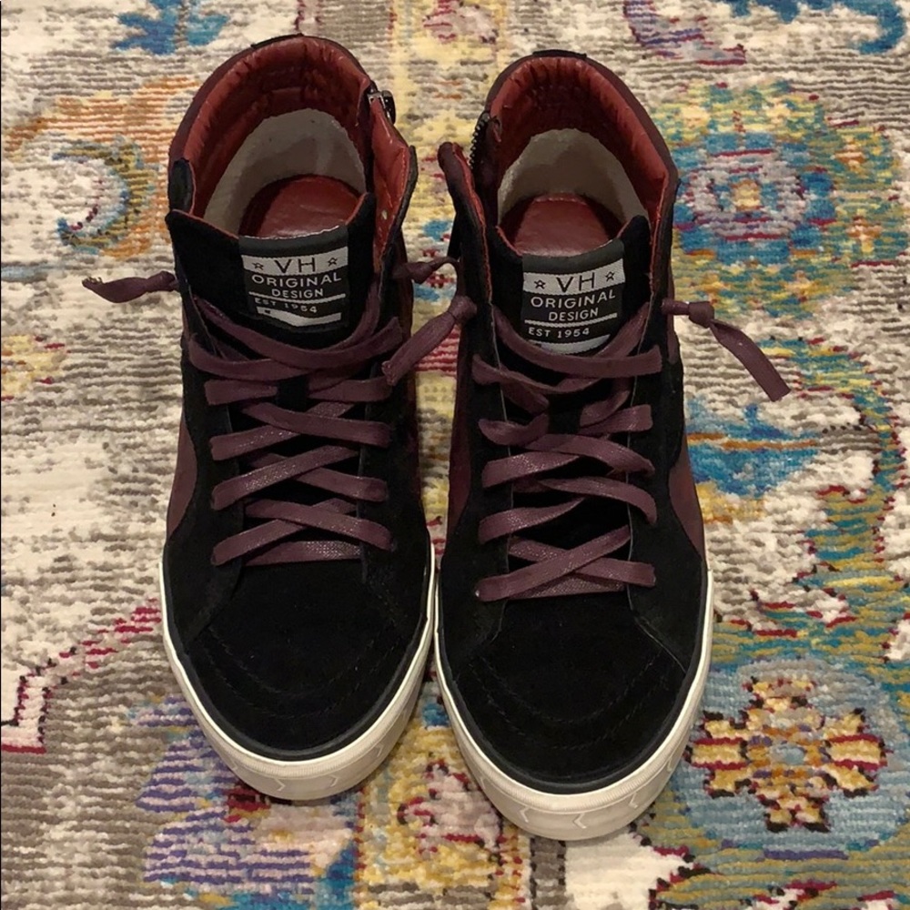 Vintage Havana Sneakers